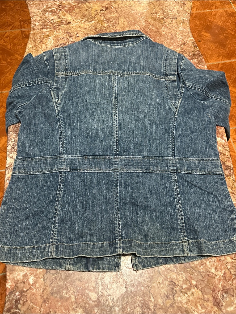 Liz Claiborne Women's Denim zip Jacket - Picture 6 of 17